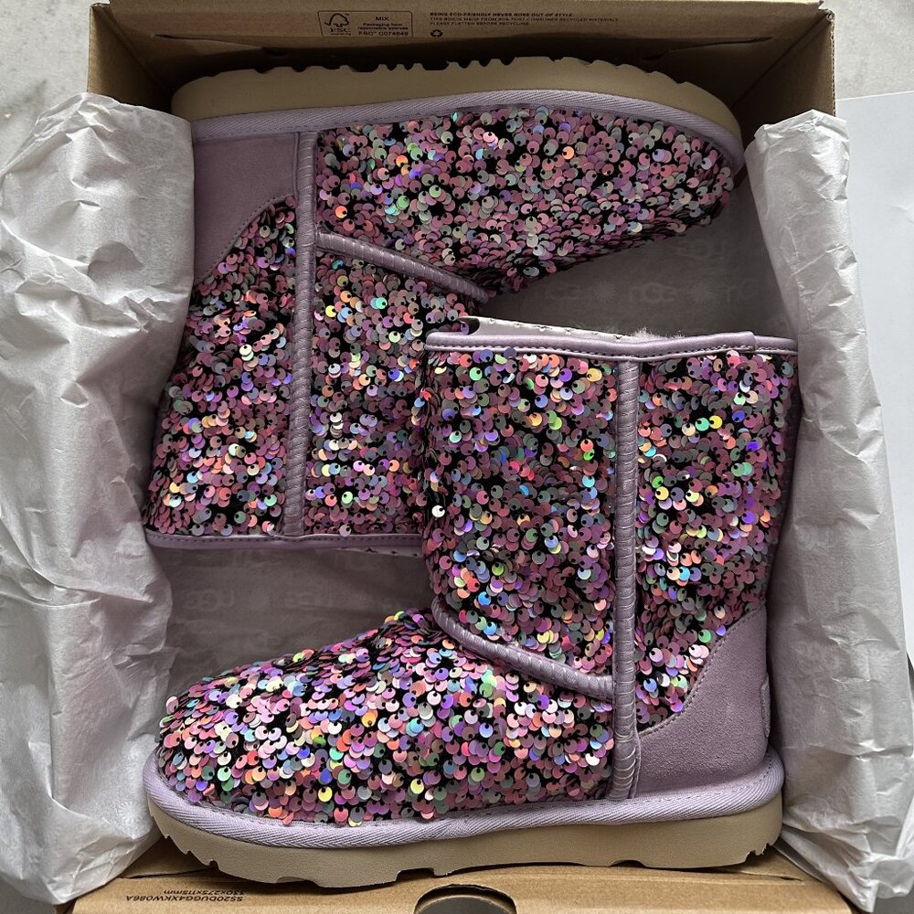 UGG Classic Stellar Sequin Boots Lilac - Girls - Size 4 - NEW IN BOX - Picture 5 of 5